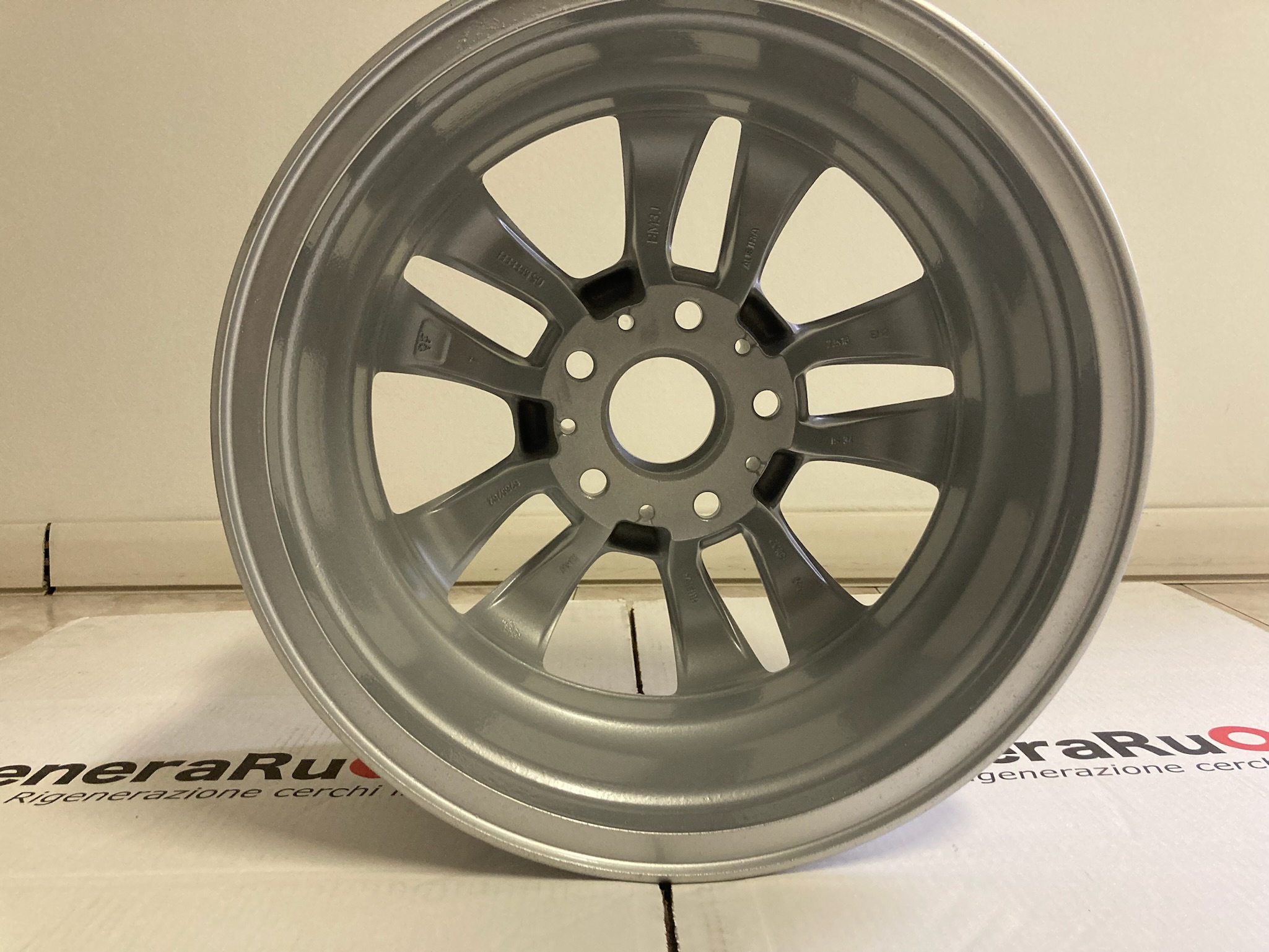 Verniciatura cerchi BMW 154 – Serie 3 - Dettaglio 8