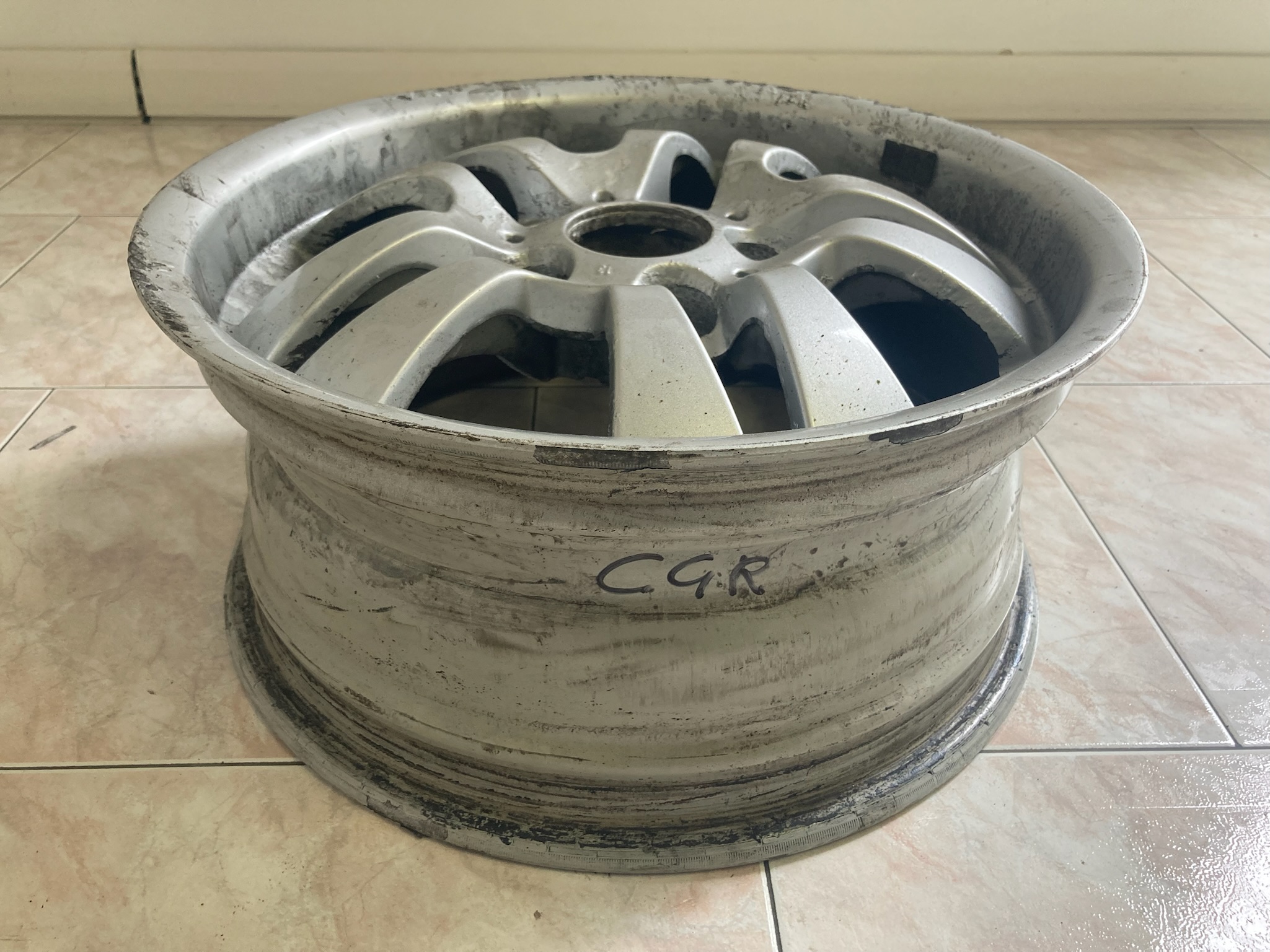 Verniciatura cerchi BMW 154 – Serie 3 - Dettaglio 2